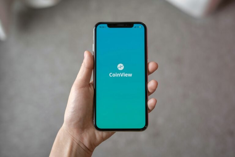 coinview-app-h7a6g0ua6LM-unsplash